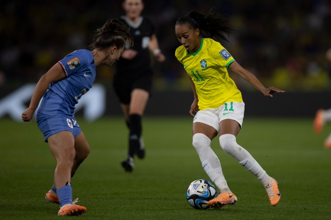 Copa do Mundo feminina: Brasil perde para a França, que mantém tabu – CBN  Curitiba – A Rádio Que Toca Notícia