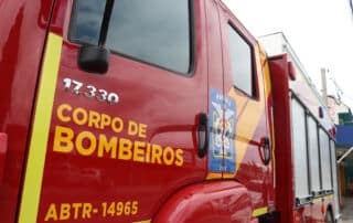 Explosão de gás deixa dois gravemente feridos no Boqueirão