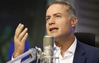 Ministro anuncia data para assinatura dos lotes 3 e 6 no Paraná