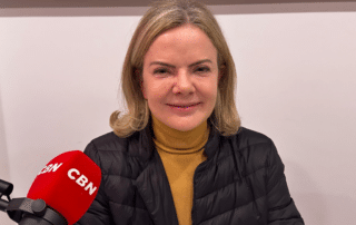 Gleisi Hoffmann conta expectativa de audiência no STF sobre IOF nesta terça (08)